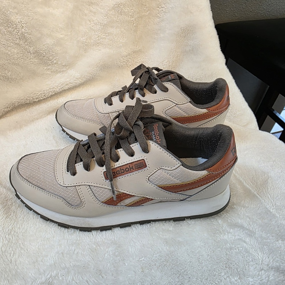 Reebok Classic Leather "Beige/Brown" Grade School‎ Boys' Shoe 4.5